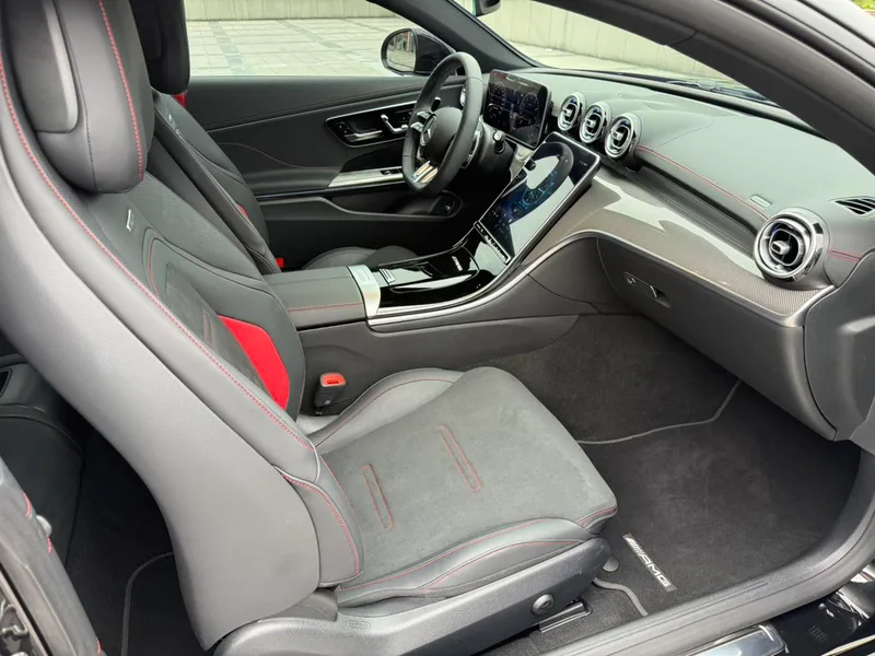 Mercedes-Benz CLE 2025 Restyling AMG CLE 53 4MATIC Coupe interior photo 15 Mercedes-Benz CLE 2025 Restyling AMG CLE 53 4MATIC Coupe interior photo 15