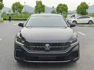 Volkswagen Passat 2024 Expart 380TSI Version dragon étoilé extérieur photo 2 Volkswagen Passat 2024 Expart 380TSI Version dragon étoilé extérieur photo 2