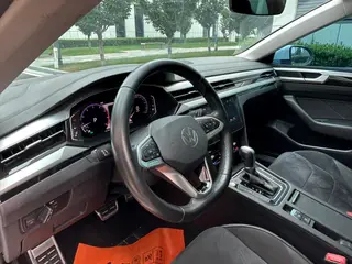 Volkswagen CC 2021 Охотничий автомобиль 330TSI Охотничье издание экстерьер фото 7 Volkswagen CC 2021 Охотничий автомобиль 330TSI Охотничье издание экстерьер фото 7