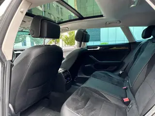 Volkswagen CC 2021 Охотничий автомобиль 330TSI Охотничье издание экстерьер фото 9 Volkswagen CC 2021 Охотничий автомобиль 330TSI Охотничье издание экстерьер фото 9