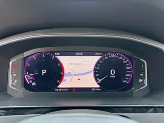 Volkswagen CC 2021 Охотничий автомобиль 330TSI Охотничье издание интерьер фото 20 Volkswagen CC 2021 Охотничий автомобиль 330TSI Охотничье издание интерьер фото 20