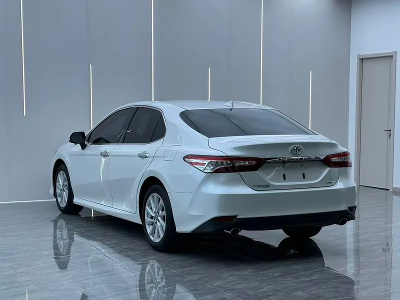 Toyota Camry 2022 2.0G Luxury Edition interior photo 15 Toyota Camry 2022 2.0G Luxury Edition interior photo 15