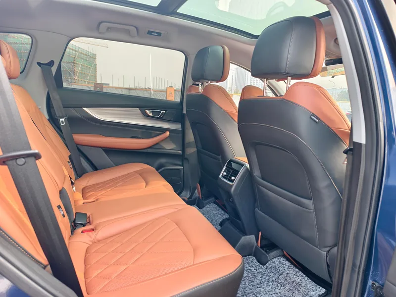 Chery Tiggo 8 PLUS 2021 290TGDI DCT Haoxiang Edition interior photo 19 Chery Tiggo 8 PLUS 2021 290TGDI DCT Haoxiang Edition interior photo 19