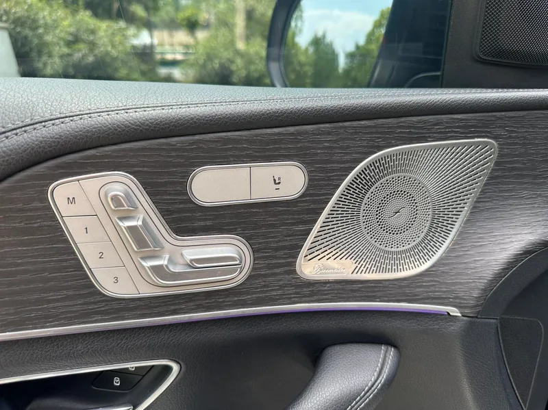 Mercedes-Benz GLE (Imported) 2022 3.0T Automático Tracción a las cuatro ruedas 7 Asiento Importación paralela exterior foto 7 Mercedes-Benz GLE (Imported) 2022 3.0T Automático Tracción a las cuatro ruedas 7 Asiento Importación paralela exterior foto 7