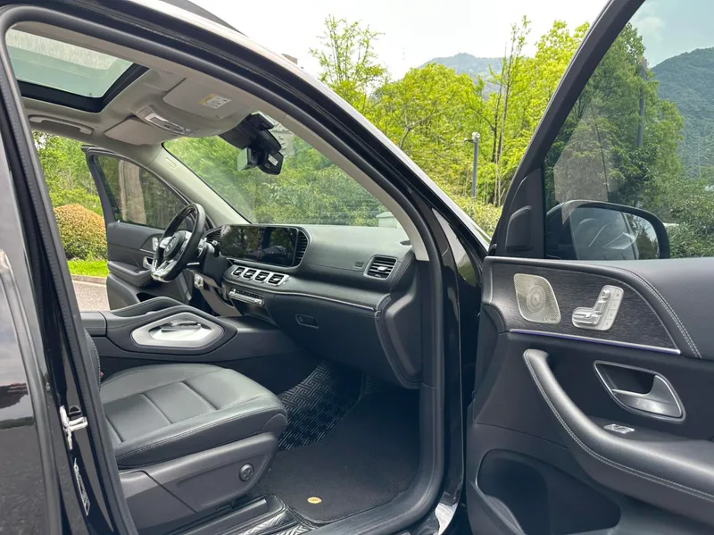 Mercedes-Benz GLE (Imported) 2022 3.0T Automático Tracción a las cuatro ruedas 7 Asiento Importación paralela interior foto 11 Mercedes-Benz GLE (Imported) 2022 3.0T Automático Tracción a las cuatro ruedas 7 Asiento Importación paralela interior foto 11
