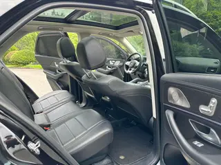 Mercedes-Benz GLE (Imported) 2022 3.0T Automático Tracción a las cuatro ruedas 7 Asiento Importación paralela interior foto 13 Mercedes-Benz GLE (Imported) 2022 3.0T Automático Tracción a las cuatro ruedas 7 Asiento Importación paralela interior foto 13