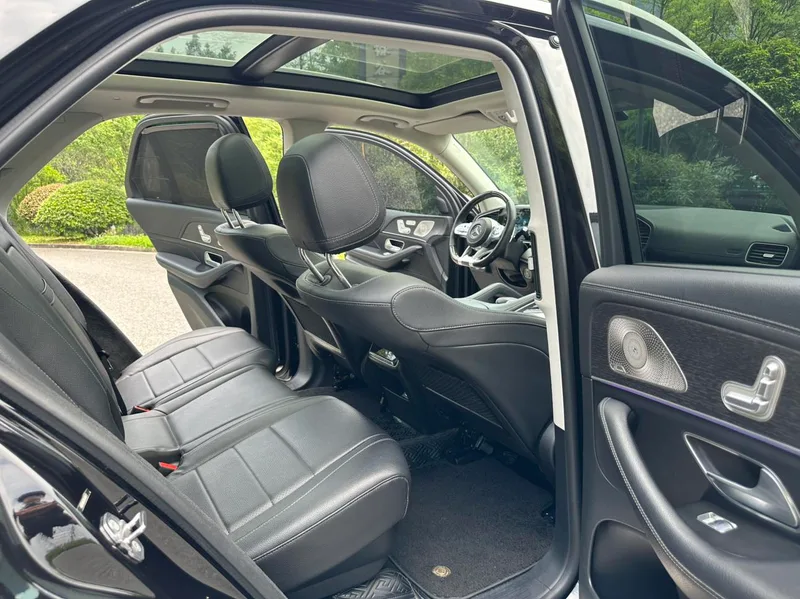 Mercedes-Benz GLE (Imported) 2022 3.0T Automático Tracción a las cuatro ruedas 7 Asiento Importación paralela interior foto 13 Mercedes-Benz GLE (Imported) 2022 3.0T Automático Tracción a las cuatro ruedas 7 Asiento Importación paralela interior foto 13