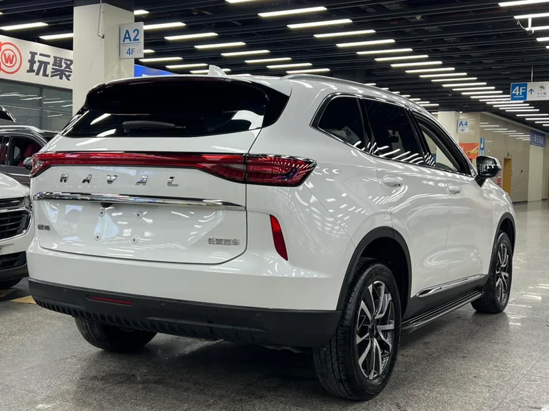 Haval H6 2021 Third generation 1.5GDIT Automatic Plus version interior photo 10 Haval H6 2021 Third generation 1.5GDIT Automatic Plus version interior photo 10