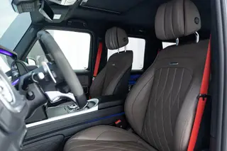 Mercedes-Benz Mercedes-AMG G-Class 2023 4.0T Automático Tracción a las cuatro ruedas 5 Asiento Importación paralela interior foto 15 Mercedes-Benz Mercedes-AMG G-Class 2023 4.0T Automático Tracción a las cuatro ruedas 5 Asiento Importación paralela interior foto 15