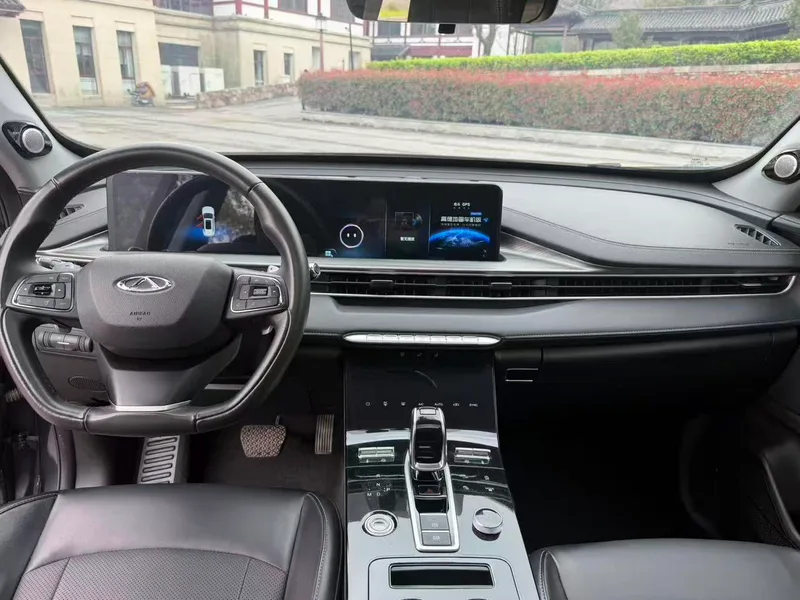 Chery Tiggo 8 PLUS 2022 290TGDI DCT Version enthousiaste intérieur photo 7 Chery Tiggo 8 PLUS 2022 290TGDI DCT Version enthousiaste intérieur photo 7