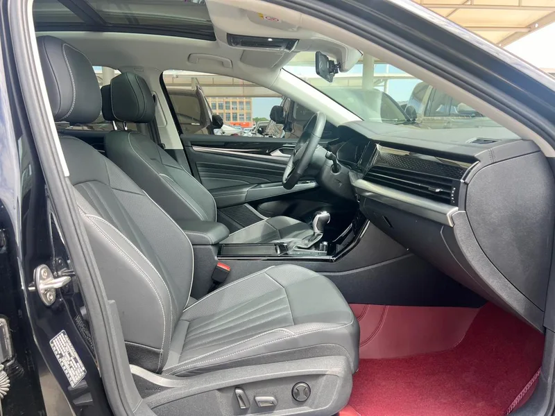 Volkswagen Passat 2024 Excepcional 380TSI Edición Starry Sky Dragon exterior foto 8 Volkswagen Passat 2024 Excepcional 380TSI Edición Starry Sky Dragon exterior foto 8