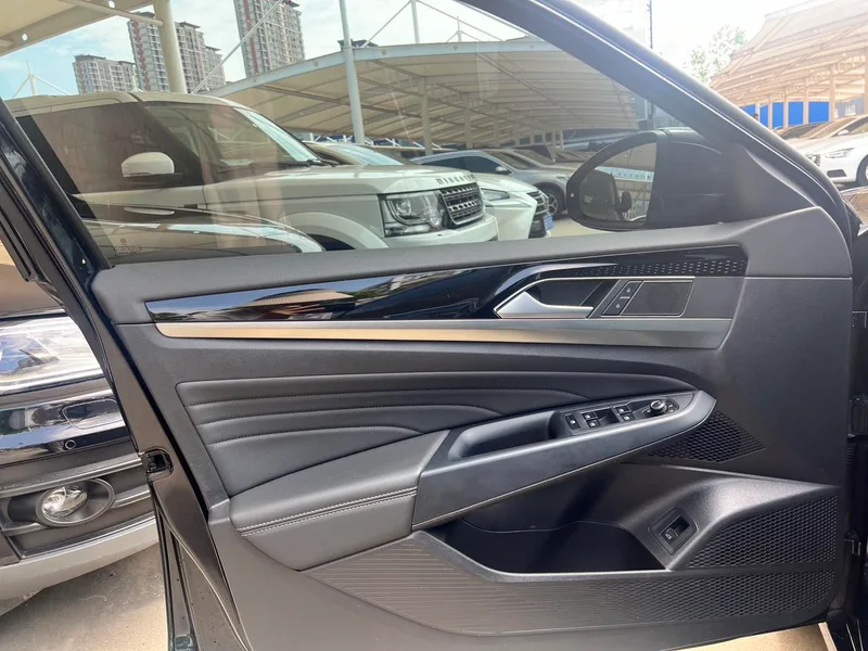 Volkswagen Passat 2024 Excepcional 380TSI Edición Starry Sky Dragon exterior foto 9 Volkswagen Passat 2024 Excepcional 380TSI Edición Starry Sky Dragon exterior foto 9