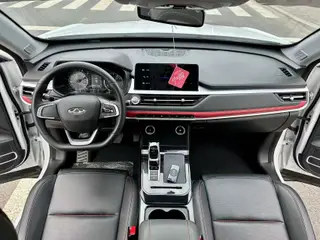 Chery Tiggo 7 2023 Reforma 1.5T CVT Nueva versión interior foto 8