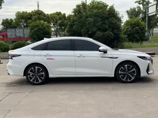 Chery Arrizo 8 2022 1.6TGDI DCT Shang interior photo 13 Chery Arrizo 8 2022 1.6TGDI DCT Shang interior photo 13