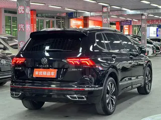 Volkswagen Tiguan L 2023 330TSI Deux roues motrices R-Line Version flagship extérieur photo 6 Volkswagen Tiguan L 2023 330TSI Deux roues motrices R-Line Version flagship extérieur photo 6