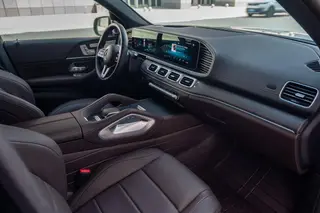 Mercedes-Benz GLS 2022 3.0T Automatic Four-wheel drive 7 seat parallel import interior photo 17 Mercedes-Benz GLS 2022 3.0T Automatic Four-wheel drive 7 seat parallel import interior photo 17