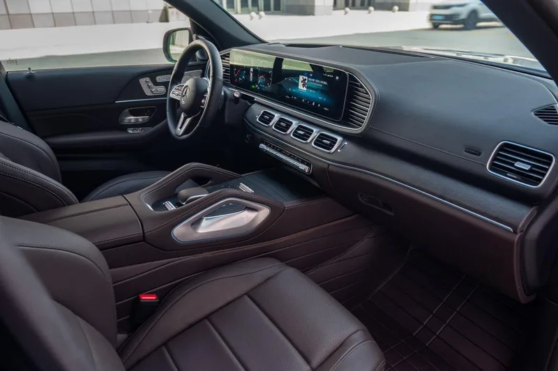 Mercedes-Benz GLS 2022 3.0T Automatic Four-wheel drive 7 seat parallel import interior photo 17 Mercedes-Benz GLS 2022 3.0T Automatic Four-wheel drive 7 seat parallel import interior photo 17