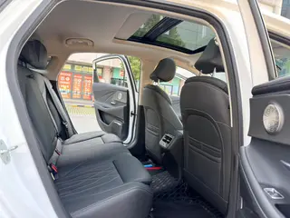 Chery Arrizo 8 2024 1.6TGDI DCT Sagesse intérieur photo 10 Chery Arrizo 8 2024 1.6TGDI DCT Sagesse intérieur photo 10