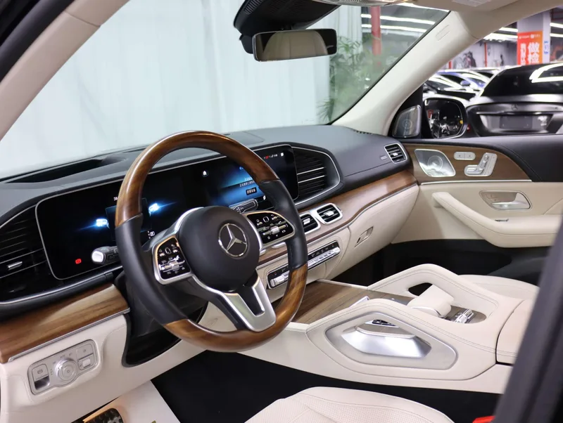 Mercedes-Benz GLS 2023 4.0T Automatic Four-wheel drive 6 seat parallel import exterior photo 7 Mercedes-Benz GLS 2023 4.0T Automatic Four-wheel drive 6 seat parallel import exterior photo 7