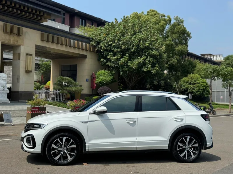 DS Songs 2025 Changé deux 300TSI DSG Version Chenguang extérieur photo 10 DS Songs 2025 Changé deux 300TSI DSG Version Chenguang extérieur photo 10