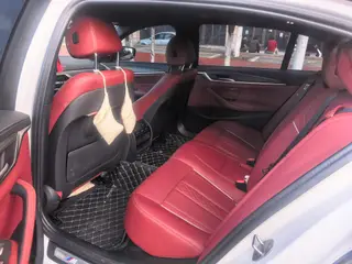 BMW 5 Series 2023 530Li Líder M Conjunto deportivo interior foto 9 BMW 5 Series 2023 530Li Líder M Conjunto deportivo interior foto 9