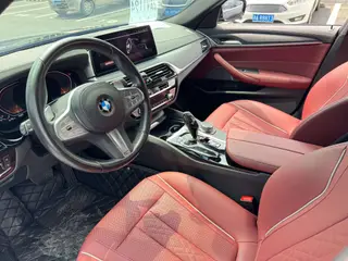 BMW 5 Series 2023 530Li Leading Type M Sports suit interior photo 7 BMW 5 Series 2023 530Li Leading Type M Sports suit interior photo 7