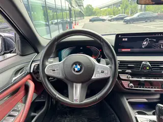 BMW 5 Series 2023 530Li Leading Type M Sports suit interior photo 9 BMW 5 Series 2023 530Li Leading Type M Sports suit interior photo 9