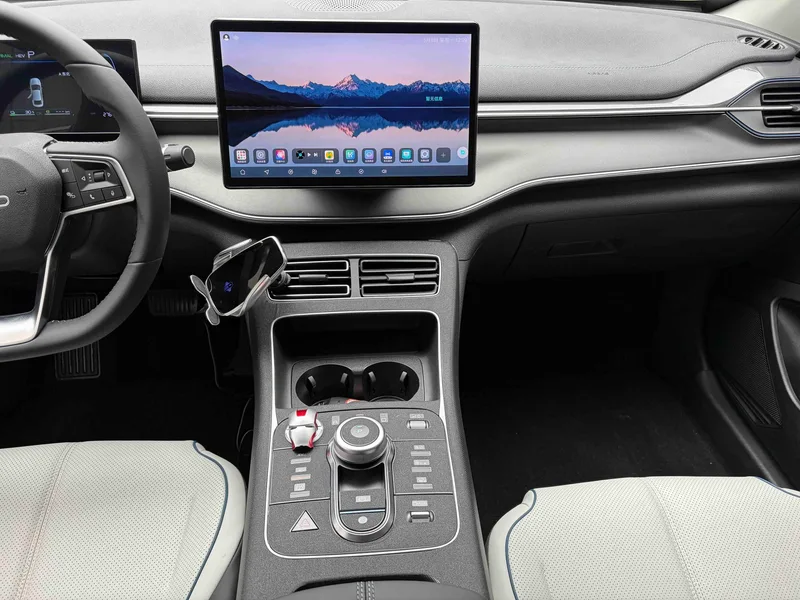 BYD Destroyer 05 2023 DM-i Champion Edition 55KM Luxury type exterior photo 6 BYD Destroyer 05 2023 DM-i Champion Edition 55KM Luxury type exterior photo 6