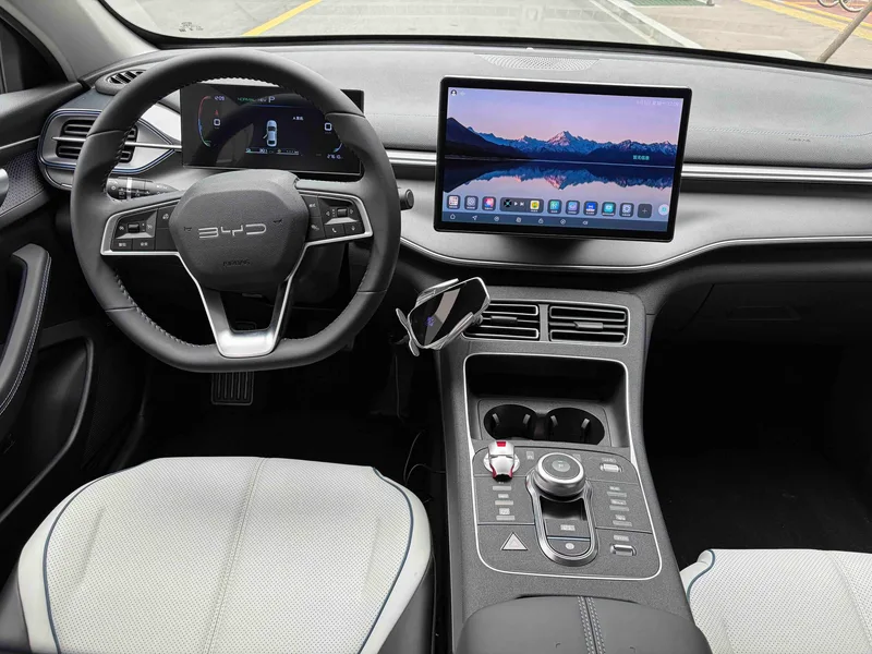 BYD Destroyer 05 2023 DM-i Champion Edition 55KM Luxury type interior photo 9 BYD Destroyer 05 2023 DM-i Champion Edition 55KM Luxury type interior photo 9
