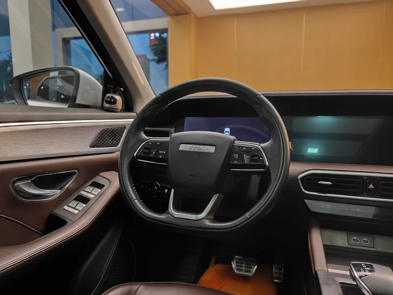 Jetour X90 PLUS 2021 1.6TD DCT Villa interior photo 15 Jetour X90 PLUS 2021 1.6TD DCT Villa interior photo 15