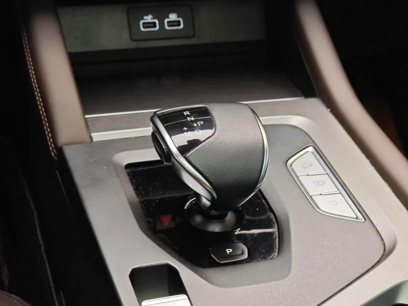 Jetour X90 PLUS 2021 1.6TD DCT Villa interior photo 18 Jetour X90 PLUS 2021 1.6TD DCT Villa interior photo 18