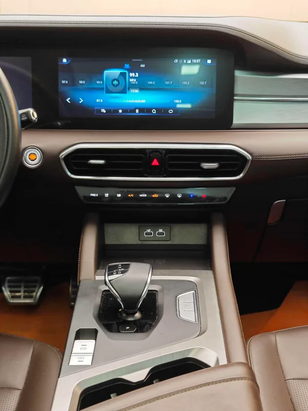 Jetour X90 PLUS 2021 1.6TD DCT Villa interior photo 19 Jetour X90 PLUS 2021 1.6TD DCT Villa interior photo 19
