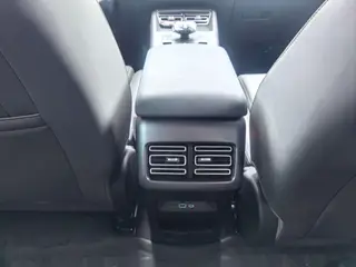 BYD Song Pro 2025 Second generation DM-i 115KM Transcendent exterior photo 3 BYD Song Pro 2025 Second generation DM-i 115KM Transcendent exterior photo 3