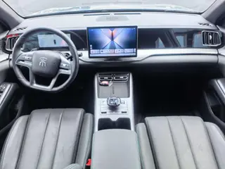 BYD Song Pro 2025 Second generation DM-i 115KM Transcendent exterior photo 9 BYD Song Pro 2025 Second generation DM-i 115KM Transcendent exterior photo 9