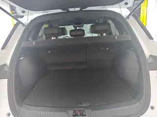 BYD Song Pro 2025 Second generation DM-i 75KM Leading Type interior photo 7 BYD Song Pro 2025 Second generation DM-i 75KM Leading Type interior photo 7