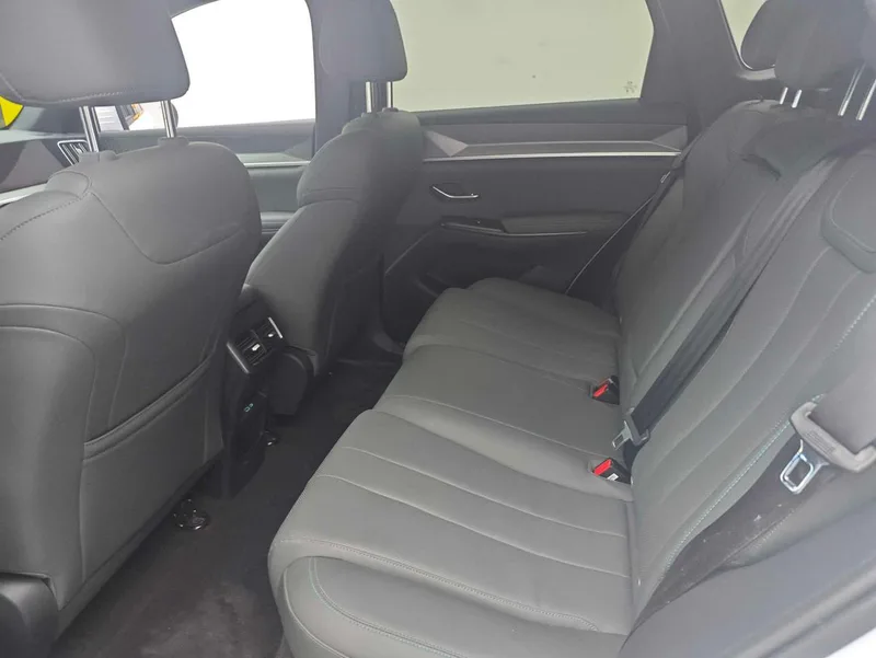 BYD Song Pro 2025 Second generation DM-i 75KM Leading Type interior photo 9 BYD Song Pro 2025 Second generation DM-i 75KM Leading Type interior photo 9