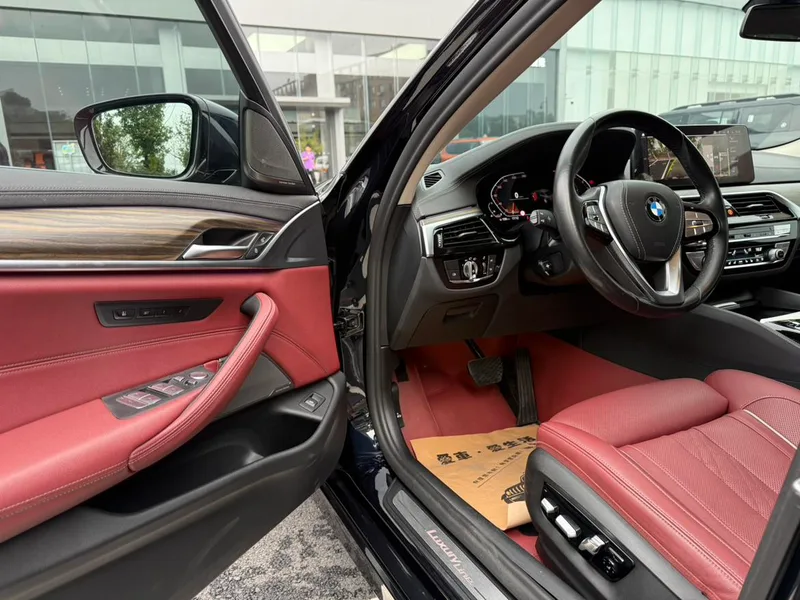 BMW 5 Series 2022 530Li Premium Class M Sports suit exterior photo 6 BMW 5 Series 2022 530Li Premium Class M Sports suit exterior photo 6