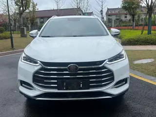BYD Tang 2018 2.0T Automatic Zhilian Honorable Type 7 seat China V exterior photo 2 BYD Tang 2018 2.0T Automatic Zhilian Honorable Type 7 seat China V exterior photo 2