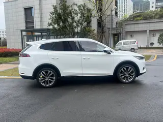 BYD Tang 2018 2.0T Automatic Zhilian Honorable Type 7 seat China V exterior photo 7 BYD Tang 2018 2.0T Automatic Zhilian Honorable Type 7 seat China V exterior photo 7