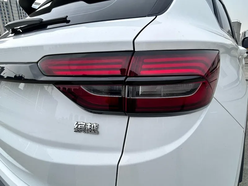 Geely Coolray 2023 1.5T DCT Version platine intérieur photo 14 Geely Coolray 2023 1.5T DCT Version platine intérieur photo 14