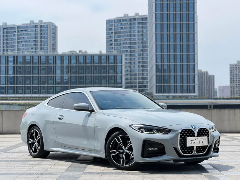 BMW 4 Series 2023 425i M Sports suit exterior photo 3 BMW 4 Series 2023 425i M Sports suit exterior photo 3