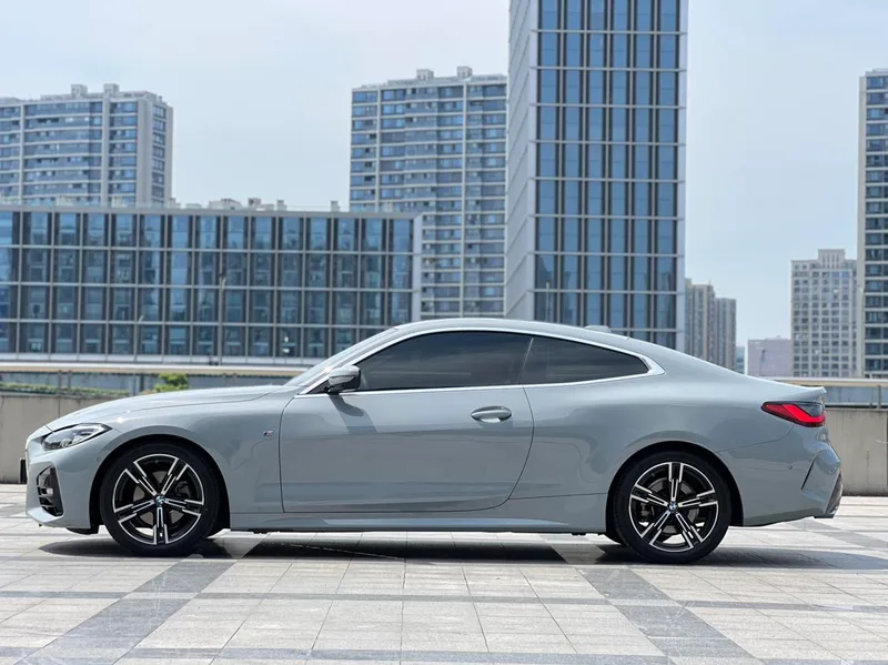 BMW 4 Series 2023 425i M Sports suit exterior photo 4 BMW 4 Series 2023 425i M Sports suit exterior photo 4