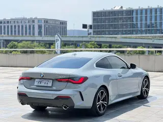 BMW 4 Series 2023 425i M Sports suit exterior photo 5 BMW 4 Series 2023 425i M Sports suit exterior photo 5