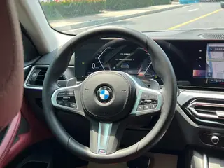 BMW 4 Series 2023 425i M Sports suit interior photo 12 BMW 4 Series 2023 425i M Sports suit interior photo 12
