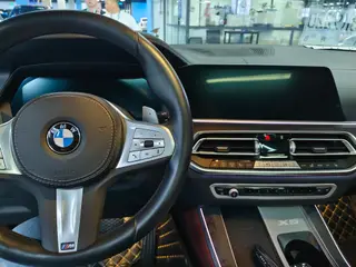BMW X5 2022 xDrive 30Li M Sports suit interior photo 8 BMW X5 2022 xDrive 30Li M Sports suit interior photo 8