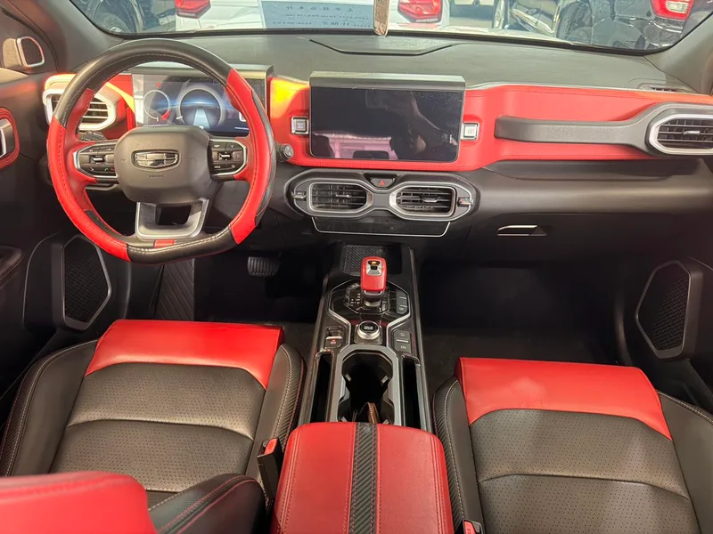 Geely ICON 2020 1.5TD DCT i7 BSG interior photo 9 Geely ICON 2020 1.5TD DCT i7 BSG interior photo 9