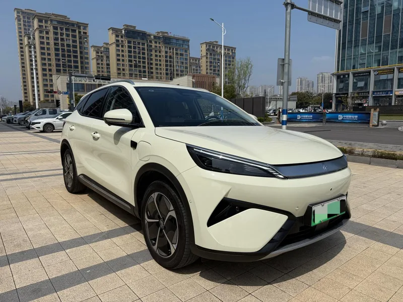 BYD Yuan Plus 2025 Smart Driving Version 510KM Transcendent exterior photo 3