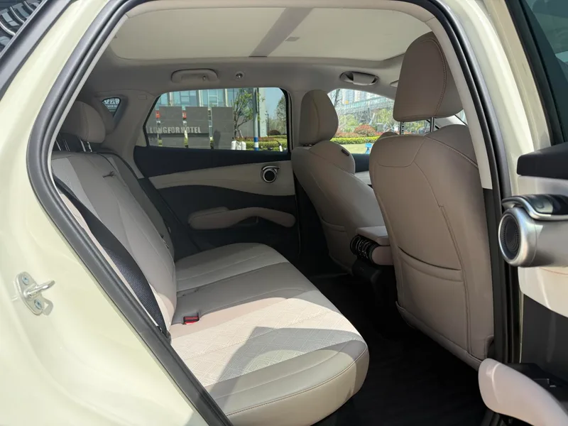 BYD Yuan Plus 2025 Smart Driving Version 510KM Transcendent exterior photo 8