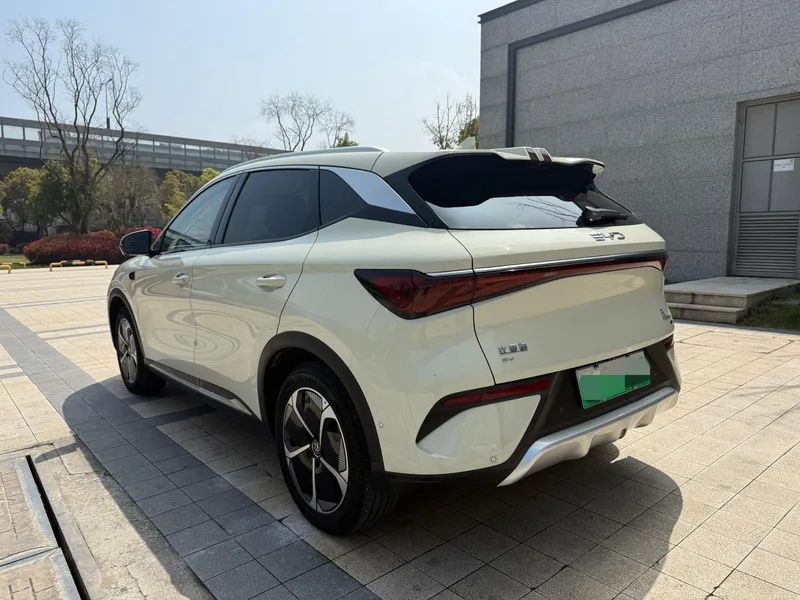 BYD Yuan Plus 2025 Smart Driving Version 510KM Transcendent interior photo 16