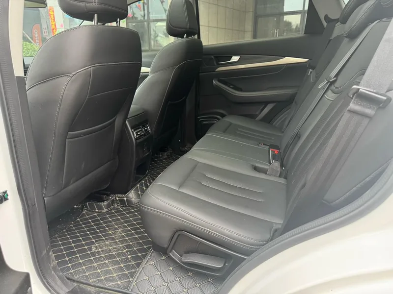Jetour X70 2023 1.5T DCT Flagship Edition 5 seat interior photo 7 Jetour X70 2023 1.5T DCT Flagship Edition 5 seat interior photo 7